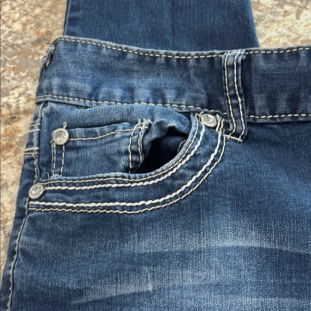 Maurices Women's Skinny Jeans in Dark Blue - Picture 5 of 8